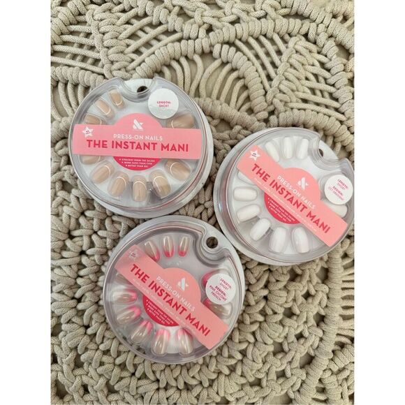 Olive & June The Instant Mani 3 Pack of Press on Nails New Short Length - Picture 1 of 3
